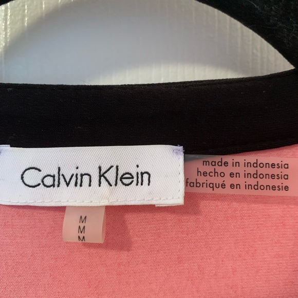 Calvin Klein Top - Picture 3 of 11